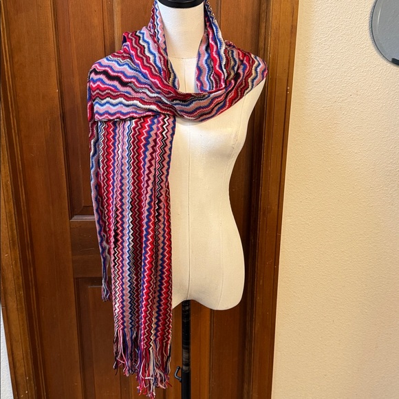 Missoni Multicolor Zigzag Knit Scarf - Picture 5 of 7